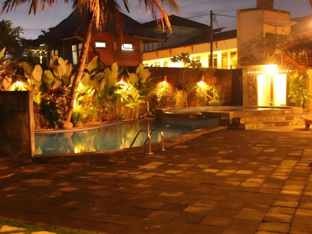 Nyiur Resort Hotel Pangandaran Eksteriør billede