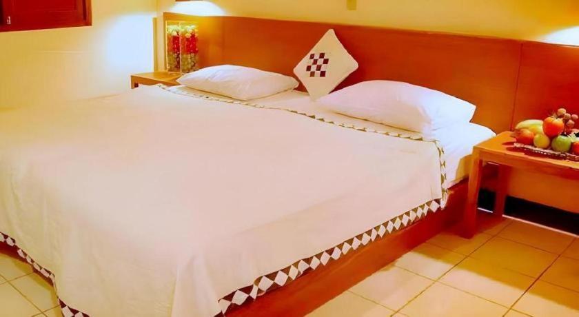Nyiur Resort Hotel Pangandaran Eksteriør billede